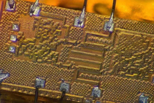 Chip Revolution: AI Designs What Humans Don’t Understand